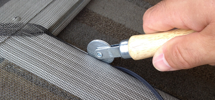metal screen door repair in Hesperia